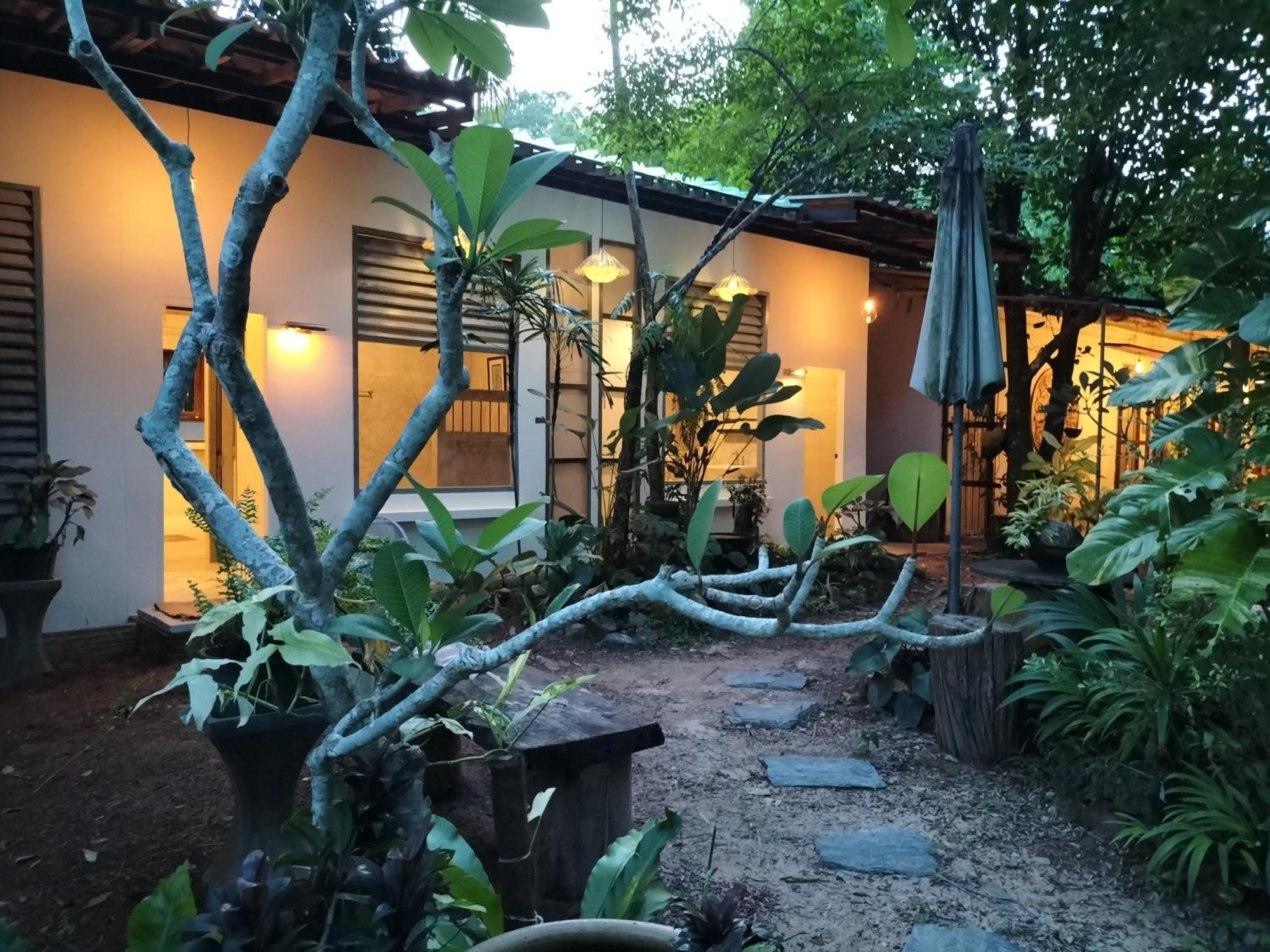 Baan Hotelier Resort Trat Zewnętrze zdjęcie